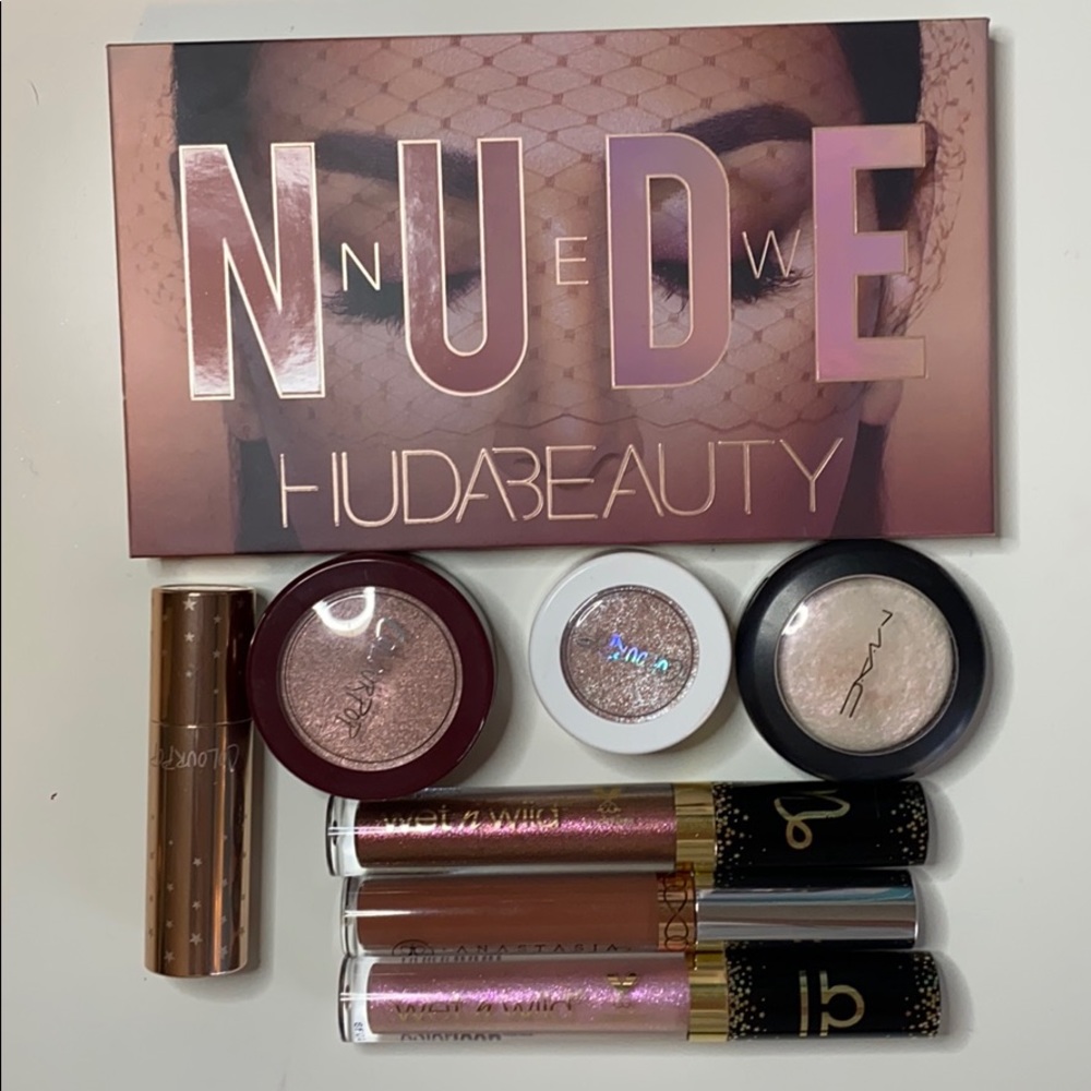 Huda Beauty Makeup Bundle